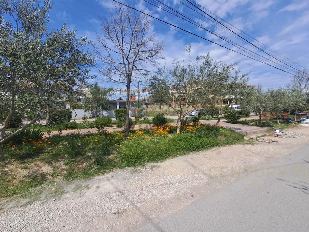 Shtepi Private 6+5 Për Shitje në Durrës - 290000€ | 374 m²