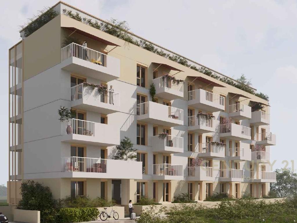 EXCLUSIVE!APARTAMENTE PER SHITJE NE MALIN E ROBIT! 2