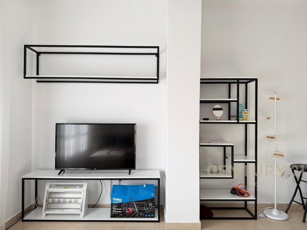 APARTAMENT 1+1 PER SHITJE NE QENDER TE GOLEMIT!!! 4