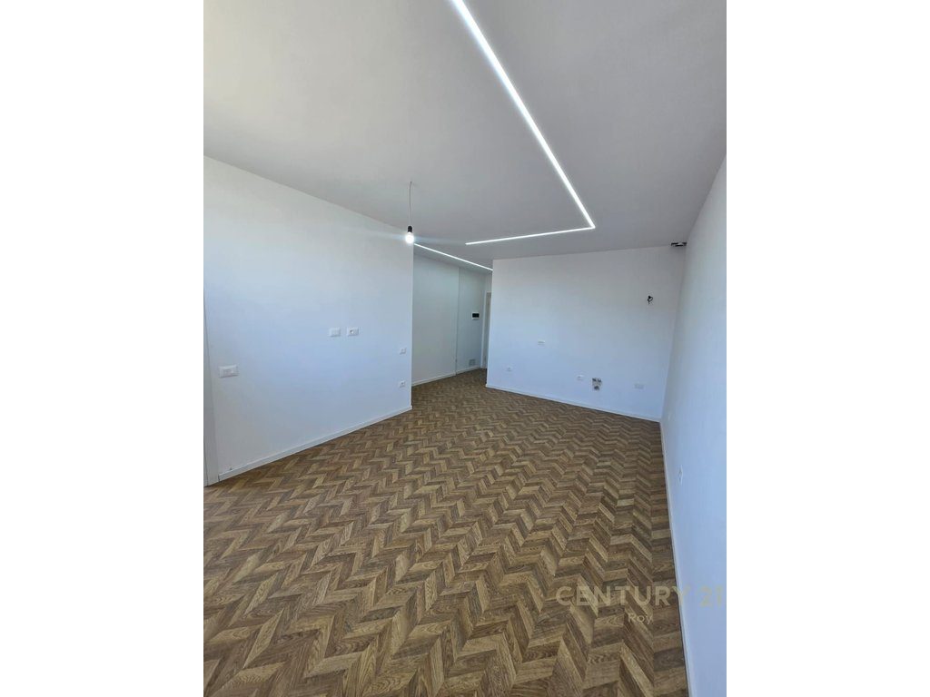 SHITET APARTAMENT 1+1 PRANE V.M REZIDENC NE GOLEM !!! 2