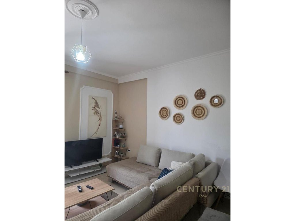 SHITET APARTAMENT 1+1 TEK PISHAT E BUTA!