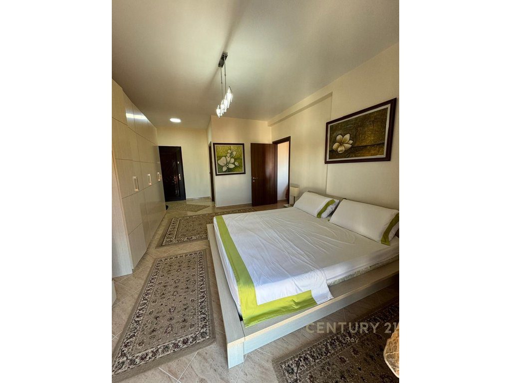 Shiten 2 Apartamente të Bashkuara në 1 – Golem, Pranë Detit 4