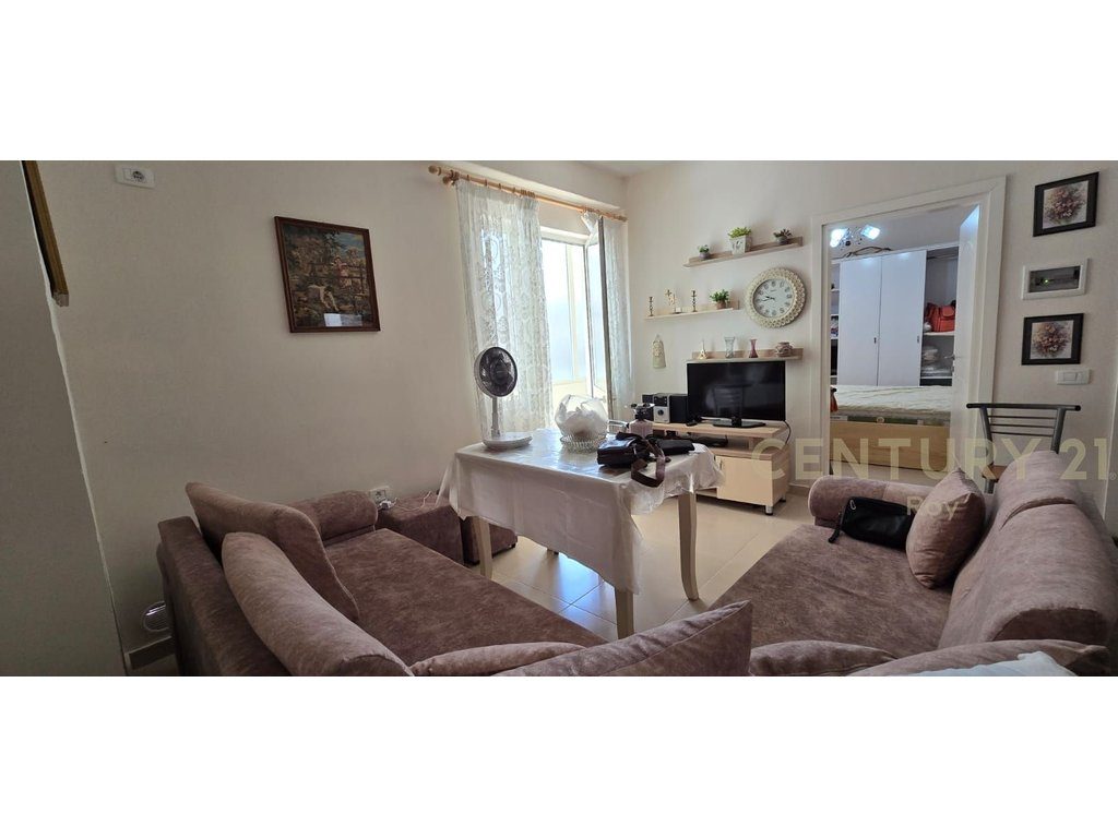 JEPET APARTAMENT PER QIRA NE GOLEM!! 4