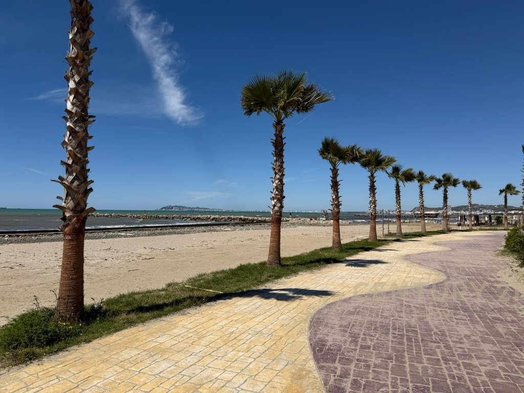 SHITET APARTAMENT 2+1 VIJE E PARE ME DETIN NE MALIN E ROBIT , DURRES ! 2