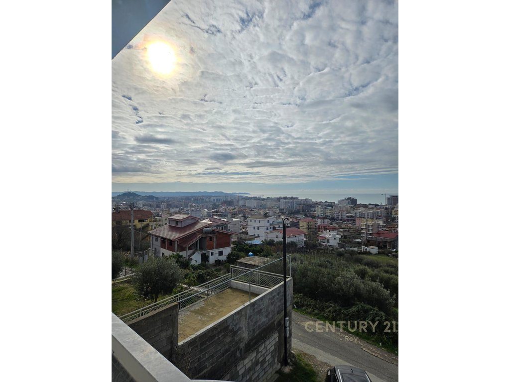 SHITET APARTAMENT 2+1 ME PAMJE DETI NE GOLEM ! 3