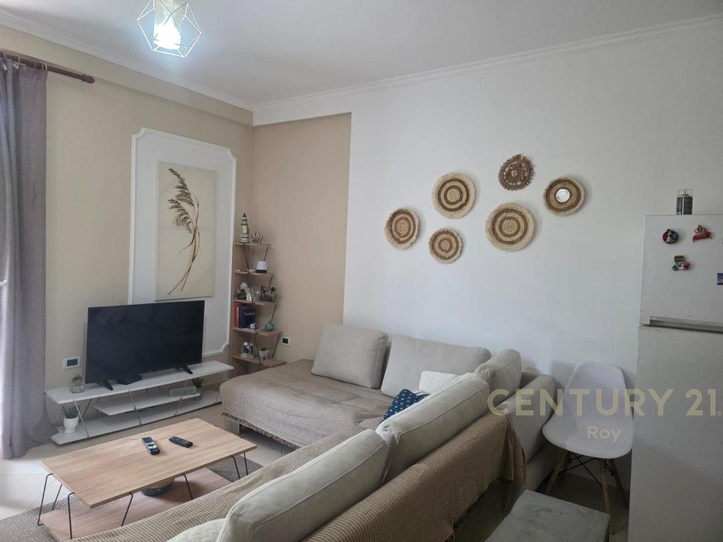 SHITET APARTAMENT 1+1 TEK PISHAT E BUTA! 3