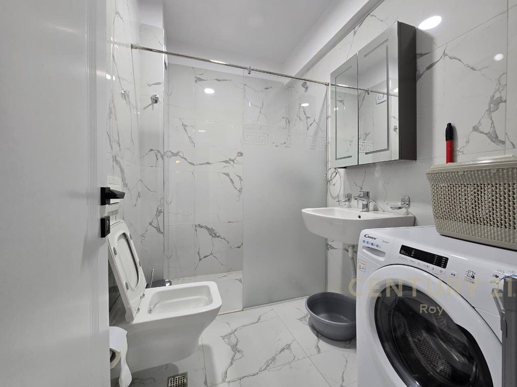 SHITET APARTAMENT 2+1+2 ME PAMJE DETI NE GOLEM!!! 3