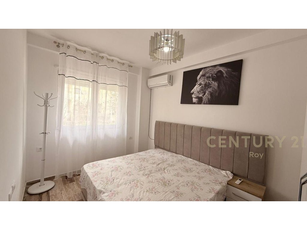 JEPET ME QERA APARTAMENT 1+1 NE GOLEM,PRANE HOTEL GRINT! 3