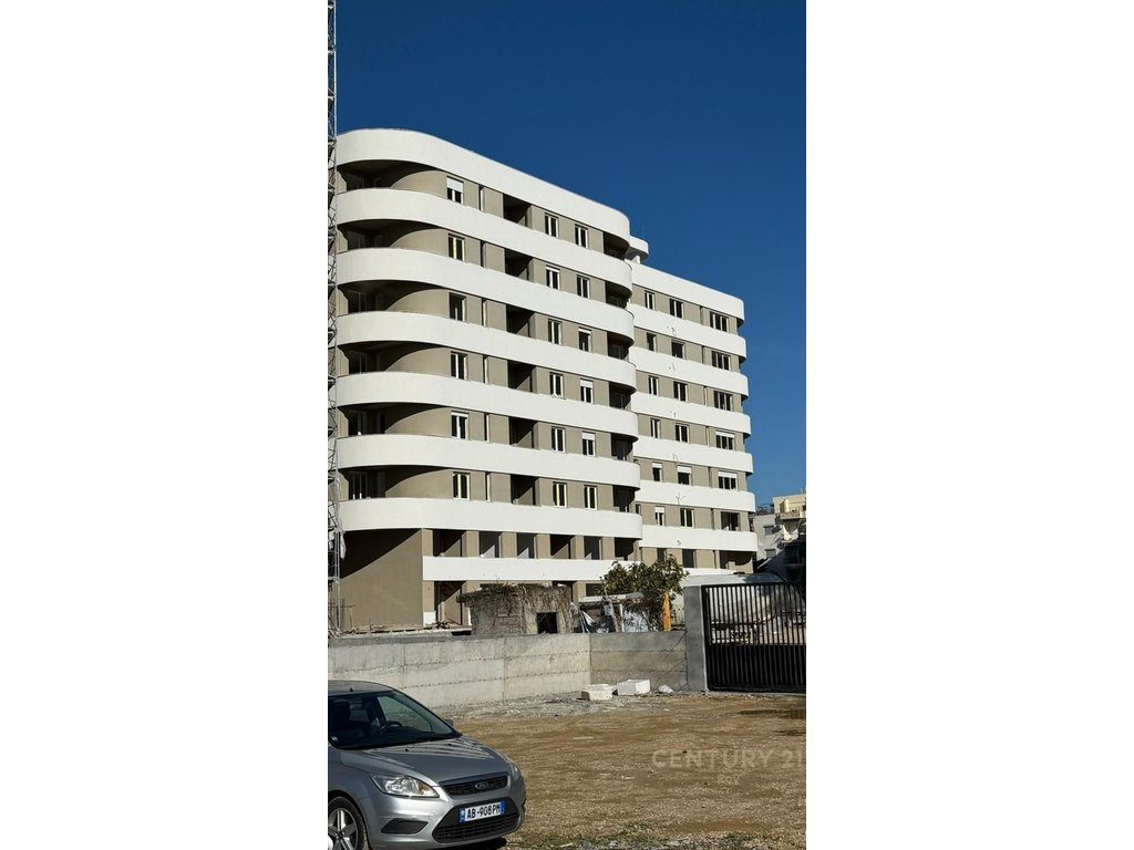 SHITET APARTAMENT 1+1,ME PAMJE DETI NE GOLEM!