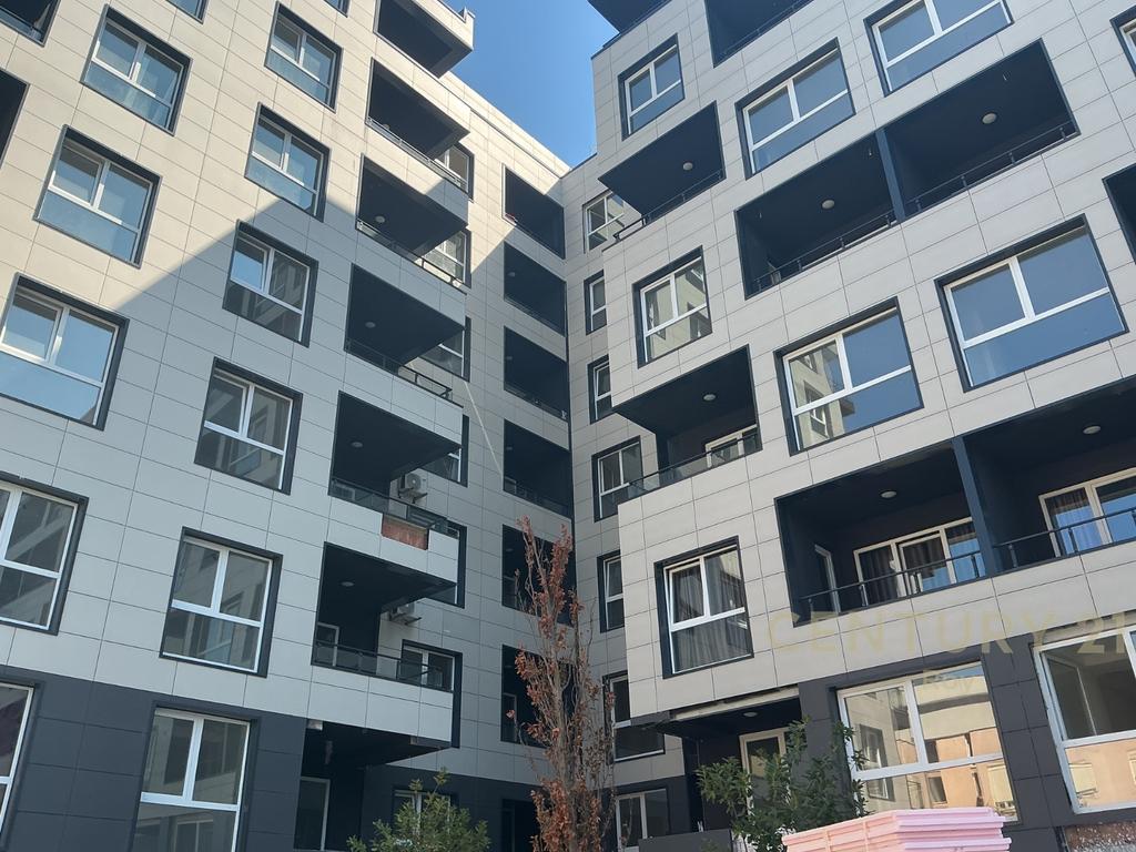 APARTAMENT 1+1 NË MONTEVIDEO RESIDENCE – 50 M NGA DETI 2
