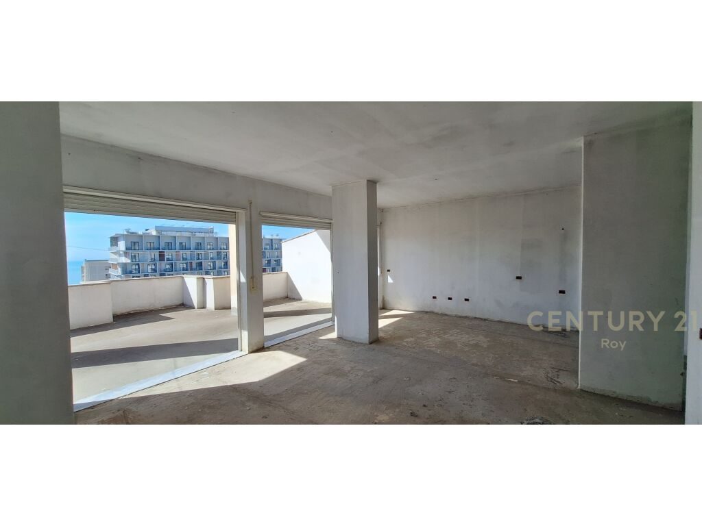 SHITET PENTHOUSE ME PAMJE DETI NE SHKEMBI I KAVAJES!!!