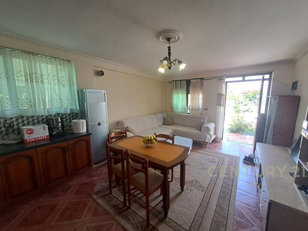 Shtepi Private 6+5 Për Shitje në Durrës - 290000€ | 374 m²