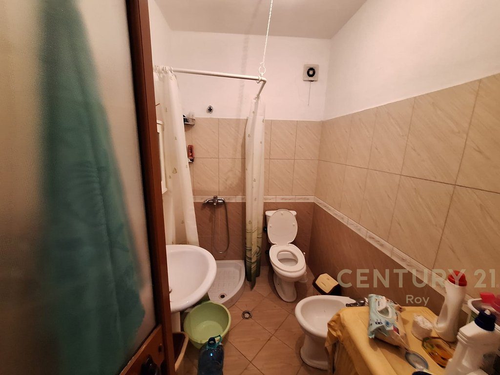 Apartament 1+1+ Parking Për Shitje në Golem, Kompleksi Agza - 70,000€. 2