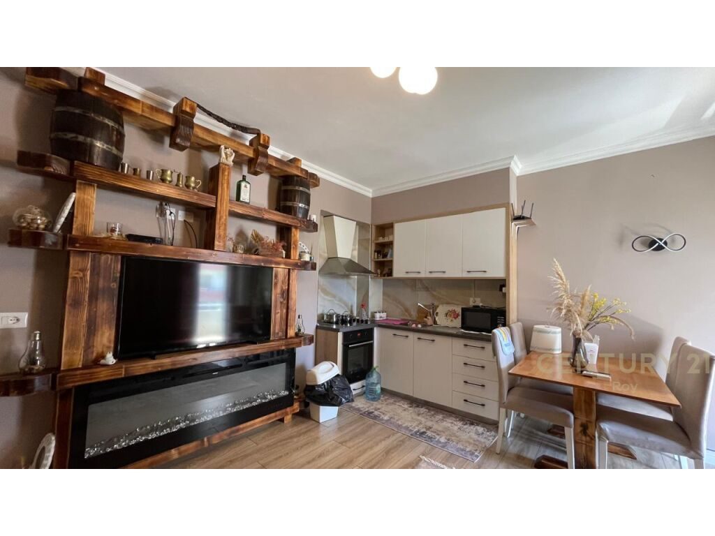 JEPET ME QIRA APARTAMENT 1+1 NE GOLEM! 2