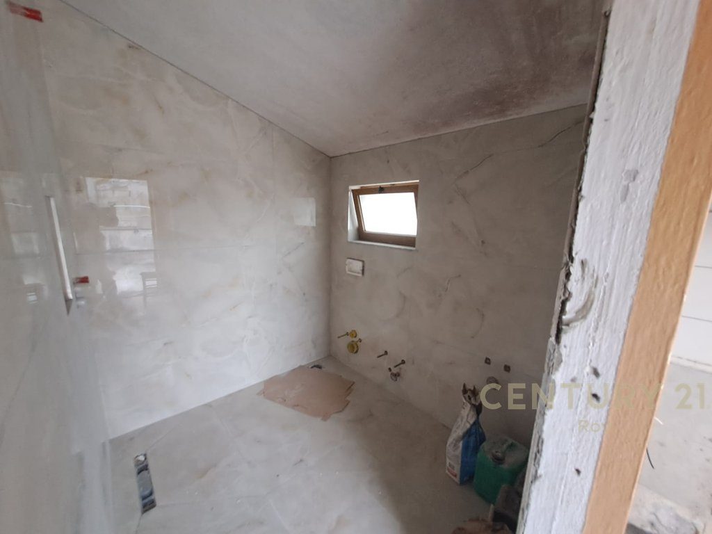 Apartament 2+1 Në Shitje në Shkozet, Durrës - 115,000€ | 111.2 m² 2