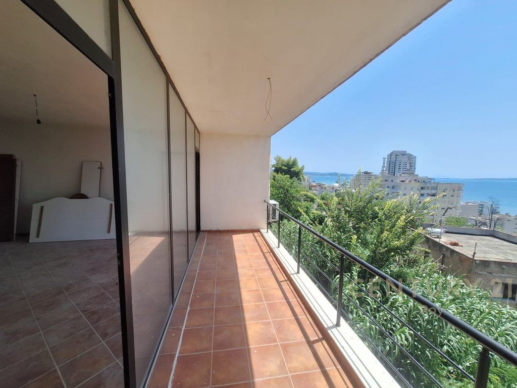 Apartament 2+1+2 Me Qira në Vila e Zogut, Durrës - 600€ | 110 m²