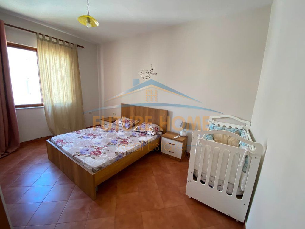 Qera, Apartament 2+1, Komuna e Parisit, Tiranë. 3