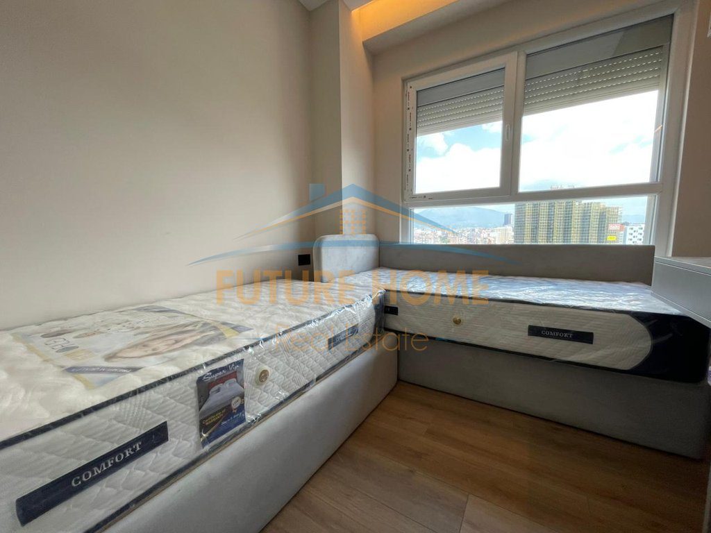 Shitet, Apartament 2+1, Rruga Dritan Hoxha, Tiranë.