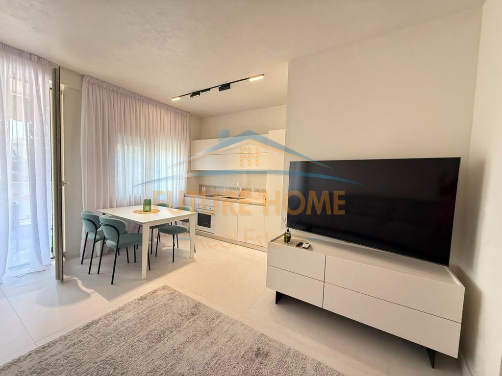 Shitet, Apartament 1+1+Post Parkimi, Perla Resort, Gjiri Lalëzit
