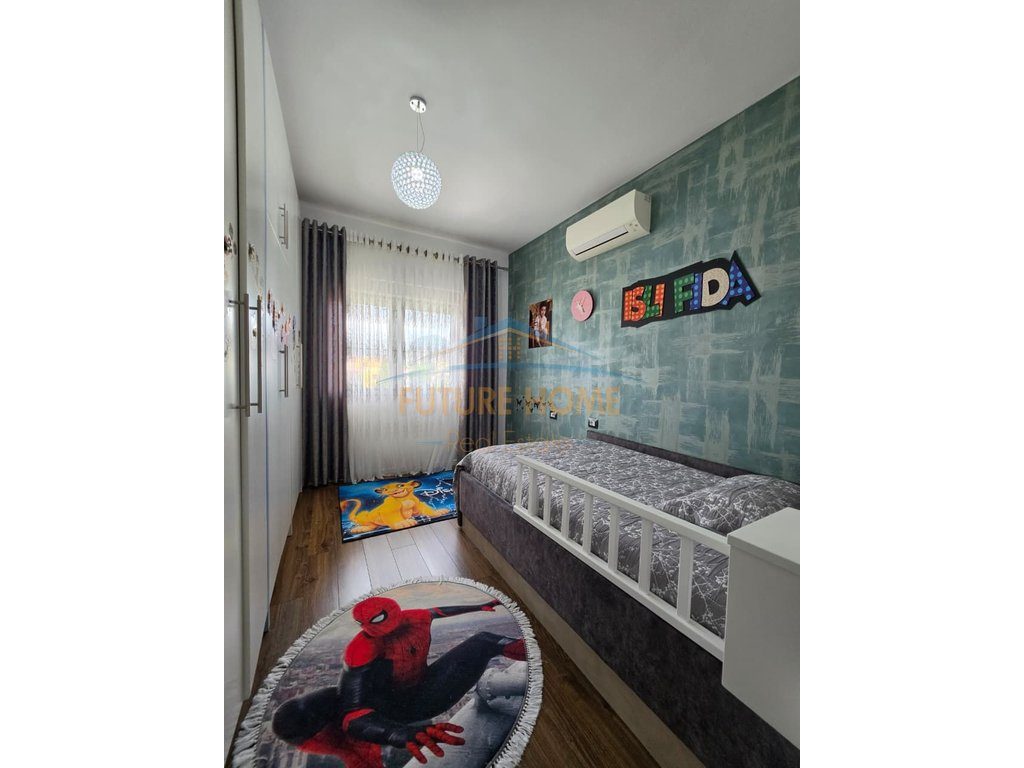 Qera, Apartament 2+1, Fresku, Tiranë.