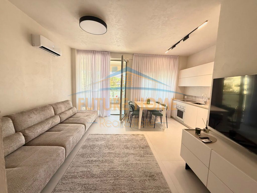 Shitet, Apartament 1+1+Post Parkimi, Perla Resort, Gjiri Lalëzit