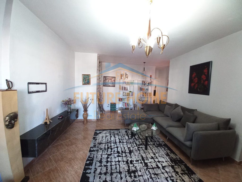 Qera, Apartament 3+1, Rruga Dritan Hoxha, Tiranë. 2