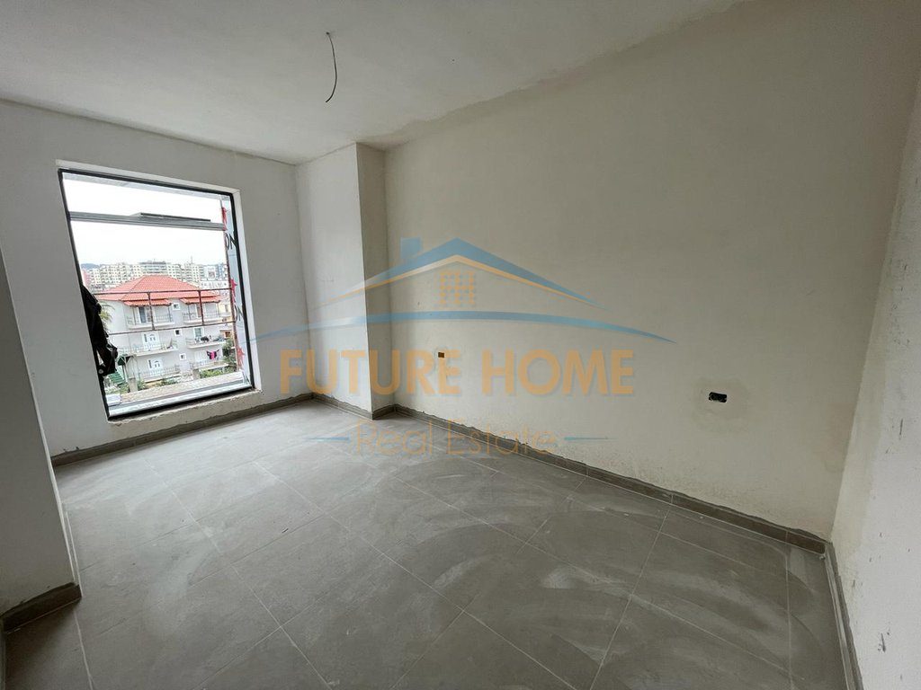 Shitet, Apartament 1+1, Rruga Babë Rexha, Tiranë. 2