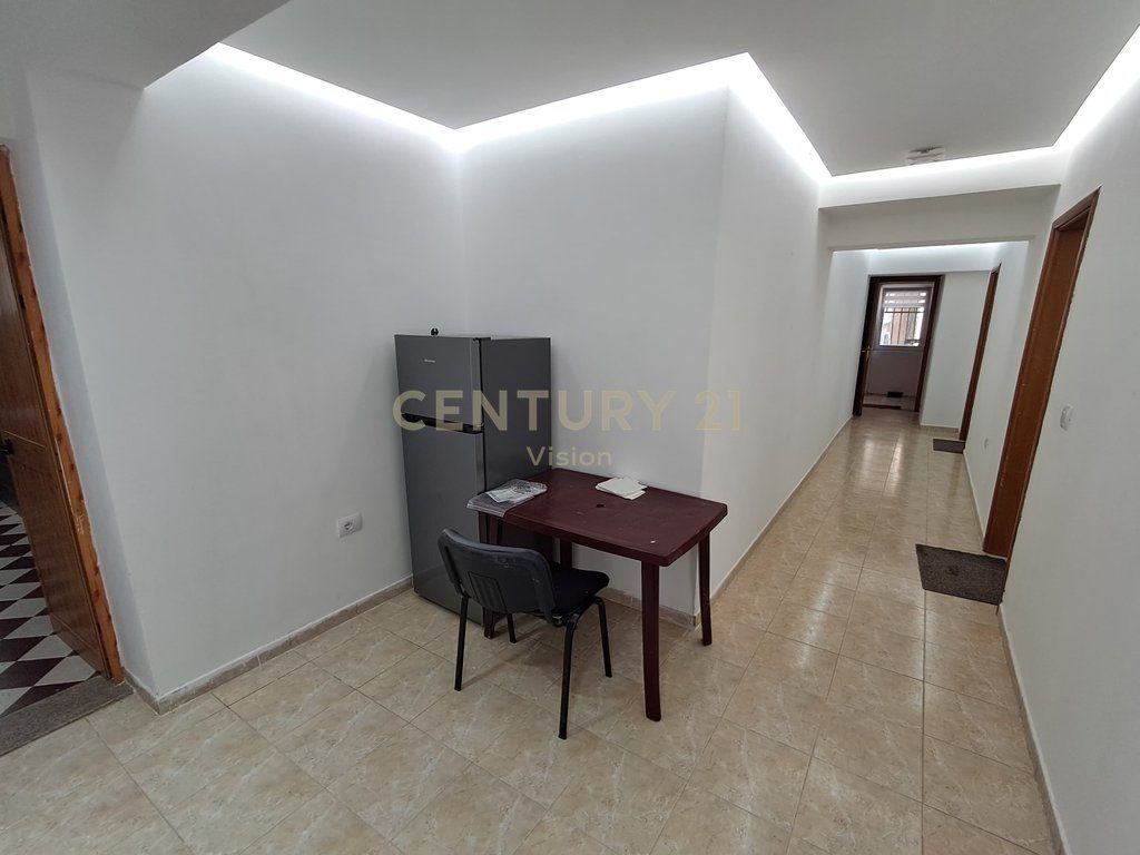 Apartment 1+1 For Rent in Shkodra Center | 60 m² 3