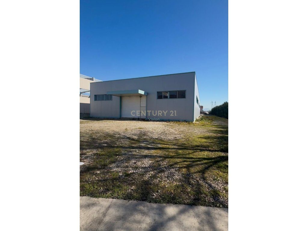 1000 M2 rental warehouse in Durres