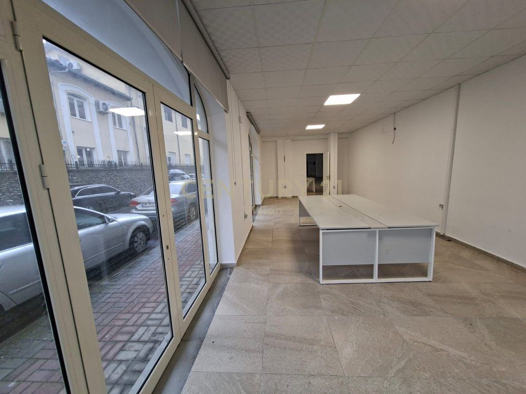Business premises for sale near Shkoder Cathedral 2