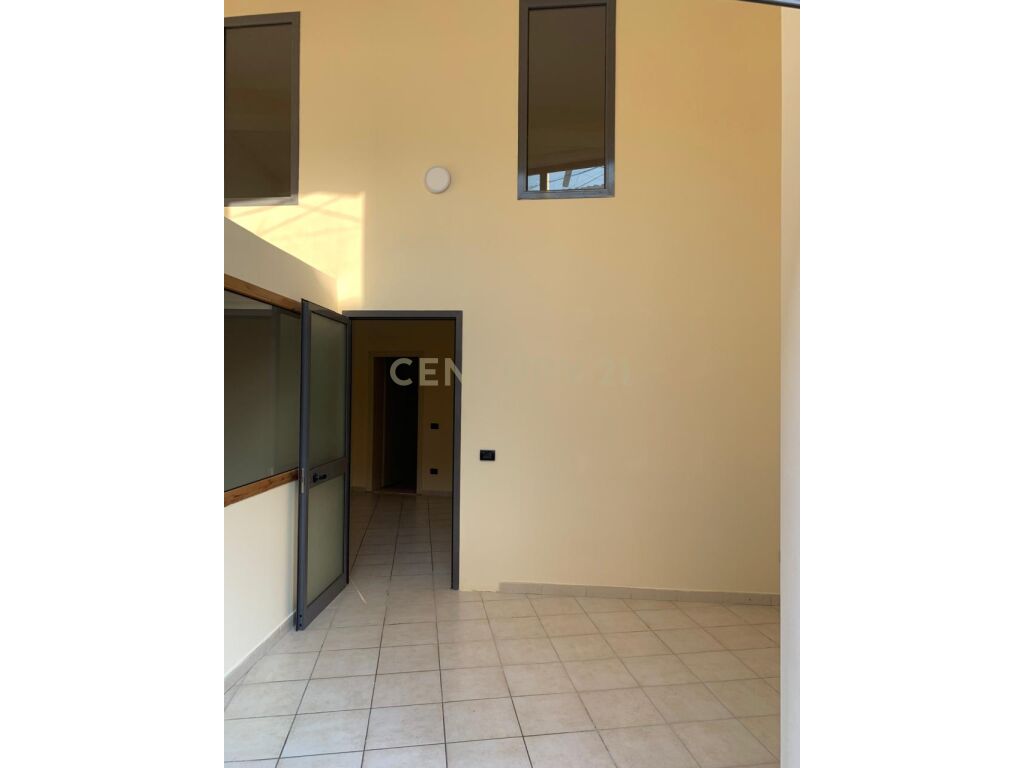 Business premises for rent in Millennium Cinema, Shkodër | 50 m²