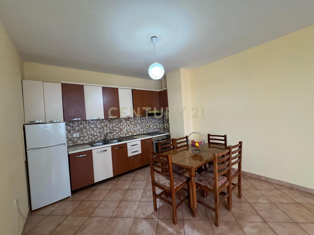 Apartment 2+1+2 for sale in Rus, Shkodër 2
