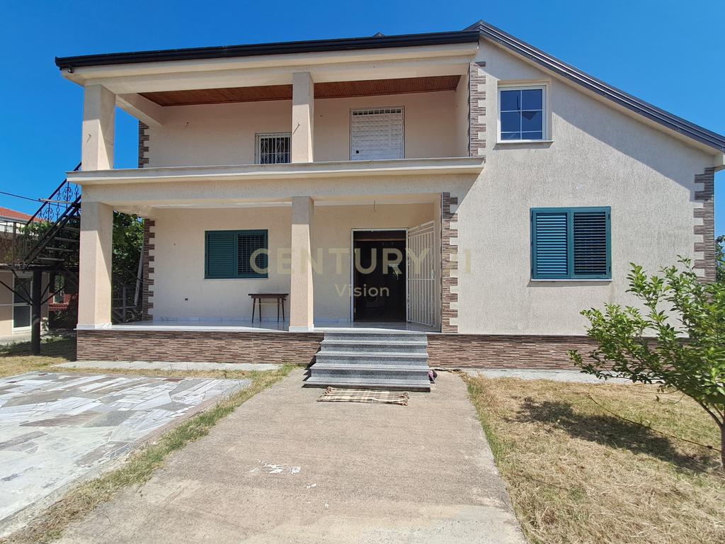 Exclusive Private House + land + two shops for sale in Kiras, Shkoder | 609.2 m²