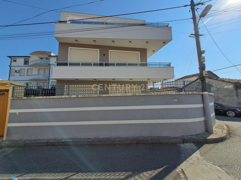 VILLA FOR RENT FOR BUSINESS PURPOSES