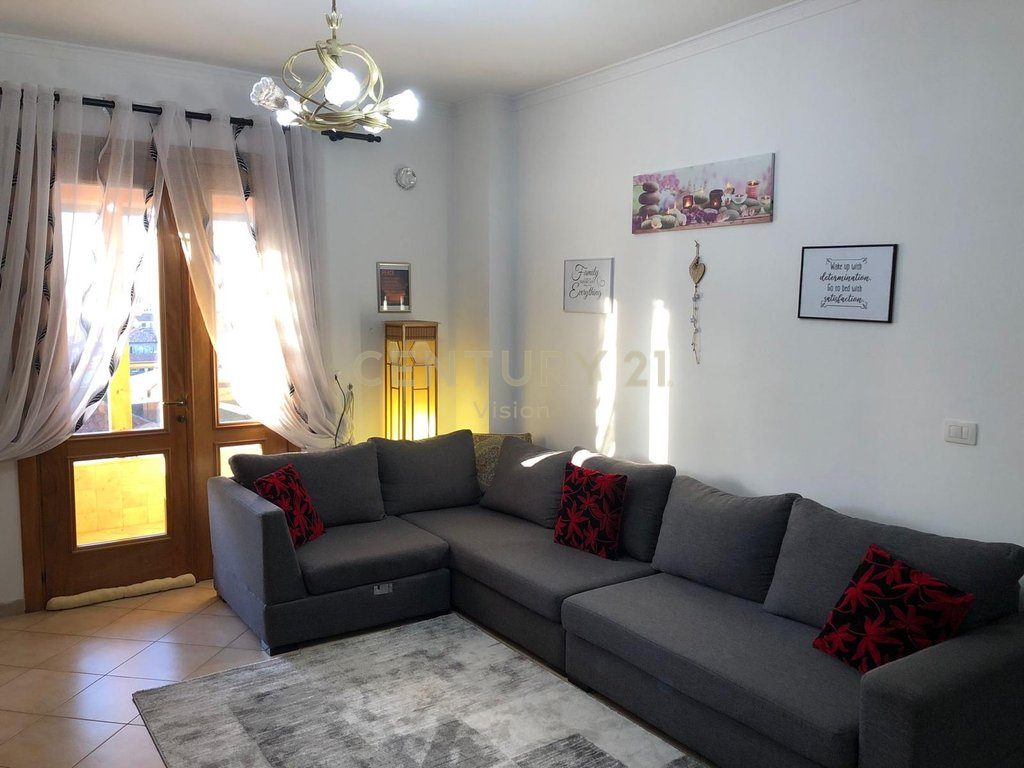2+1 Apartment for Rent Near the Great Church of Shkodra