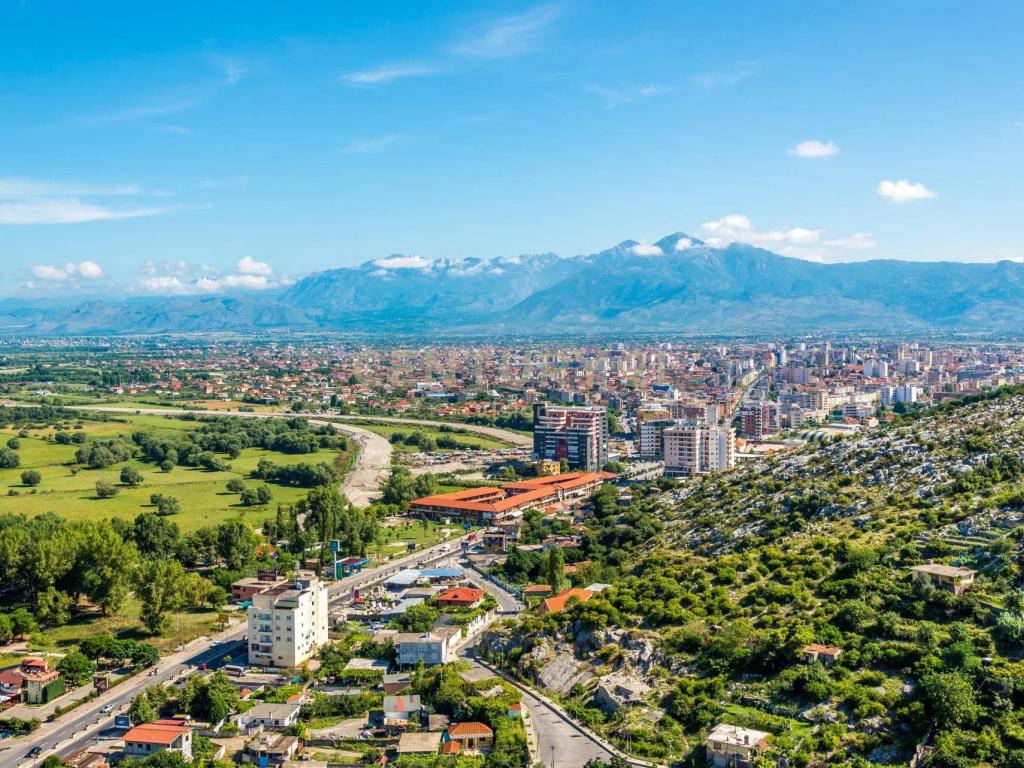 Land for Sale in Shkodër -| 2188 m²