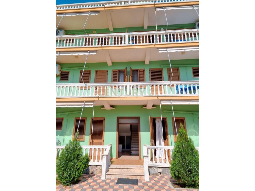 STATE HOTEL IN VELIPOJE - 325 m² 3
