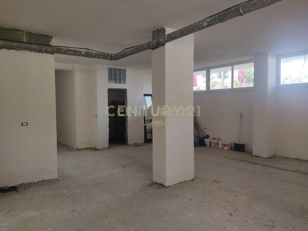 Ambient business for rent near Rruga e Gjanë, Shkodër | 191 m²