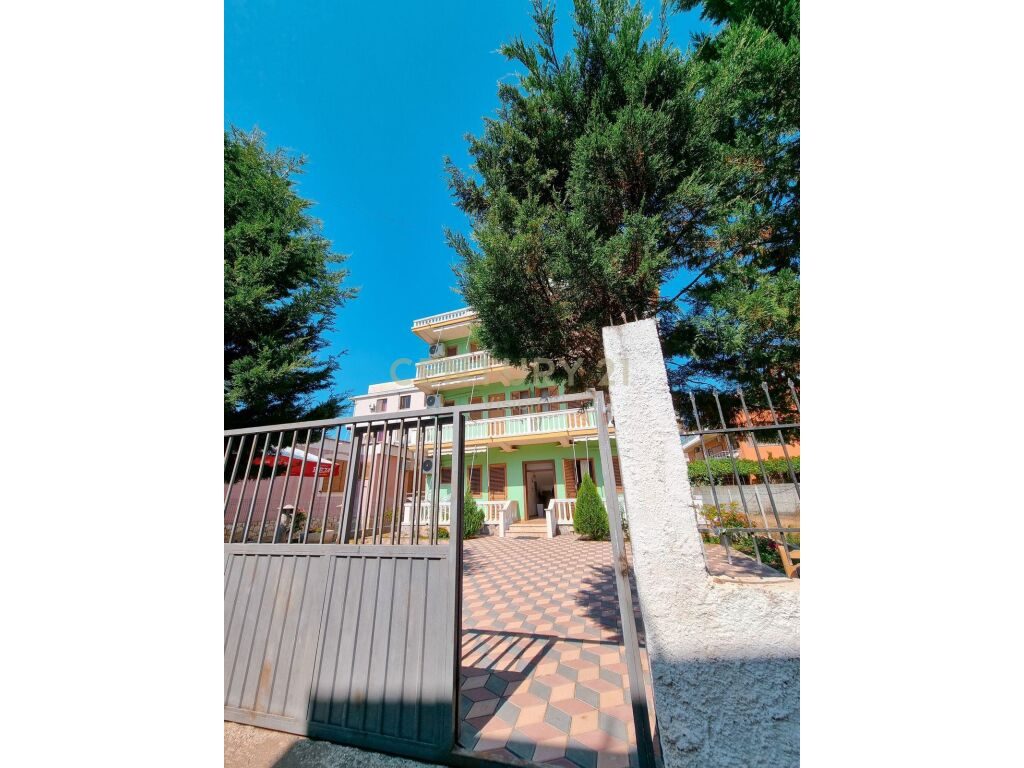 STATE HOTEL IN VELIPOJE - 325 m² 4