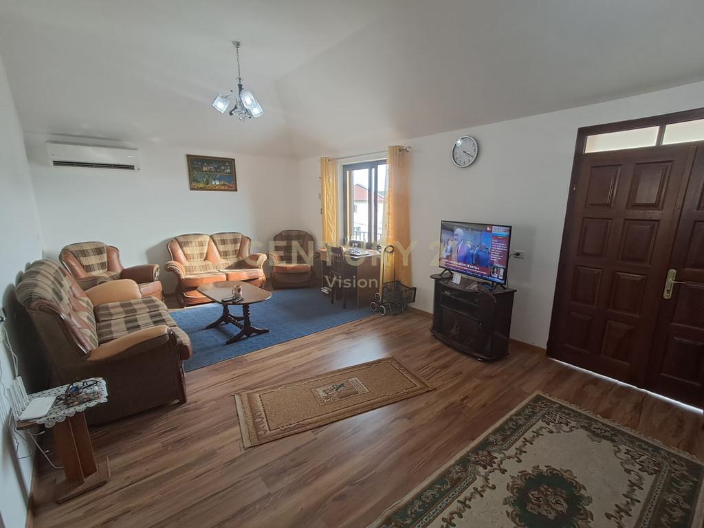 The third floor, 3+1, of a private house for rent in Mark Lula, Shkoder | 110 m² 2