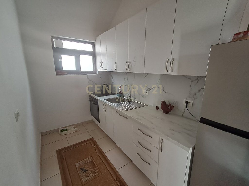 The third floor, 3+1, of a private house for rent in Mark Lula, Shkoder | 110 m² 3