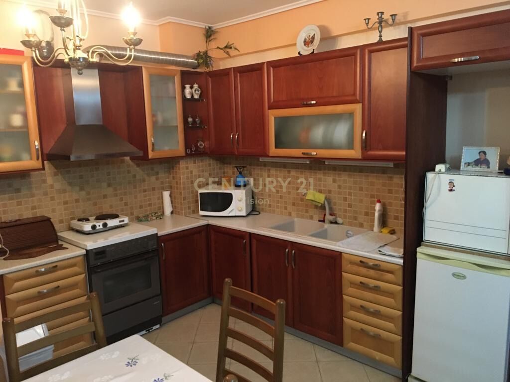 Apartment For Sale in Center Sarandë | 100m² 3