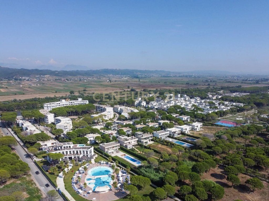 3+1 Apartment For Rent in Lalzi Bay, Lura Complex, Durres | 100 m²
