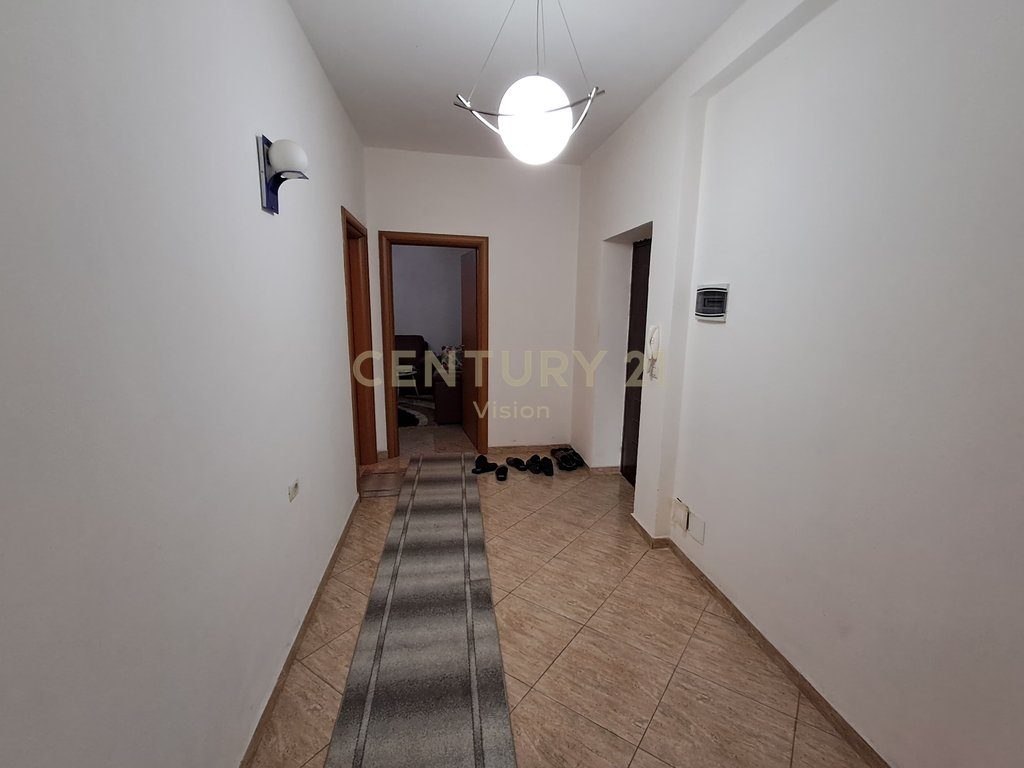 Apartment 2+1 For Sale in the center, Shkoder | 107 m² 4