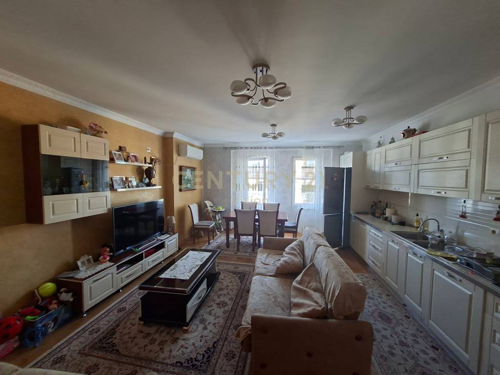 Apartment 3+2 For Sale in Sarreq Shkodra - €336,000 | 168 m² 3