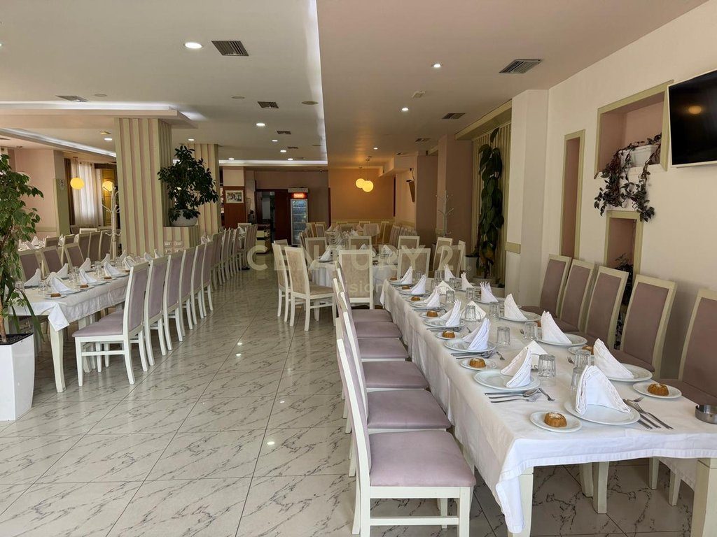 BUSINESS UNIT FOR SALE IN THE CENTER OF SHKODRA Premium location in the heart of the city.