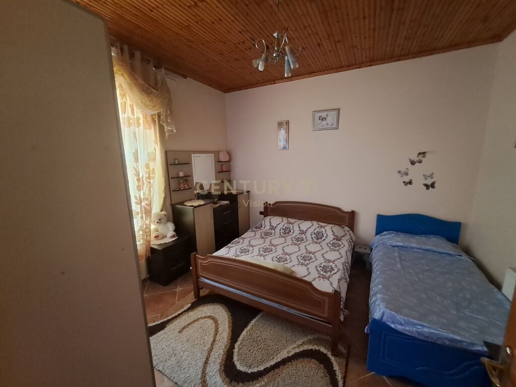 FOR SALE AMERICAN STYLE VILLA 330 m² AND 4,500 m² LAND 3