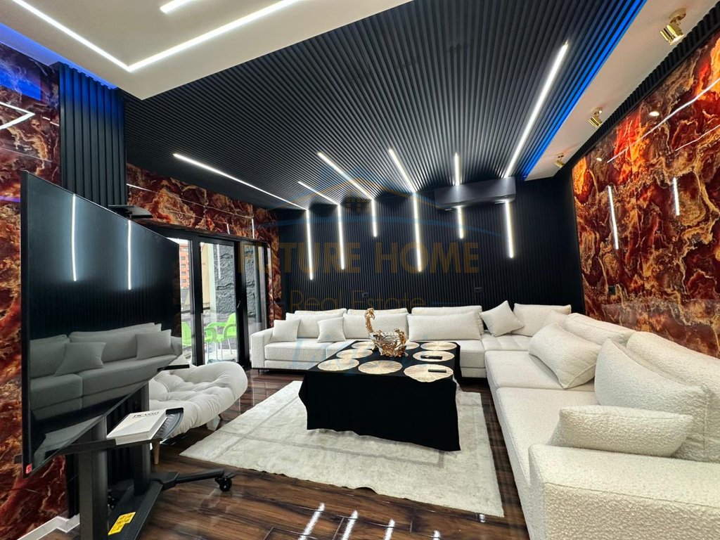 Qera, Apartament 2+1+2, Zogu i Zi, Tiranë.