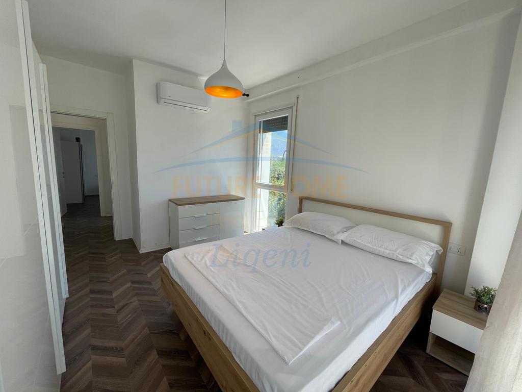 Qera, Apartament 2+1+2, Stacioni i Trenit, Tiranë. 3