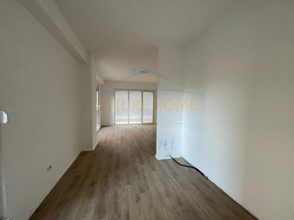 Shitet, Apartament 3+1, Fusha e Aviacionit